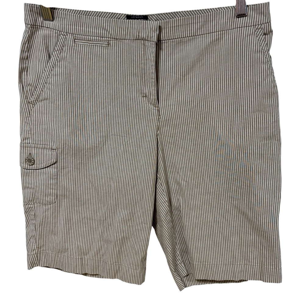 IZOD Womens Tan White Striped Stretch Cargo Shorts Size 8 Preppy Golf #637